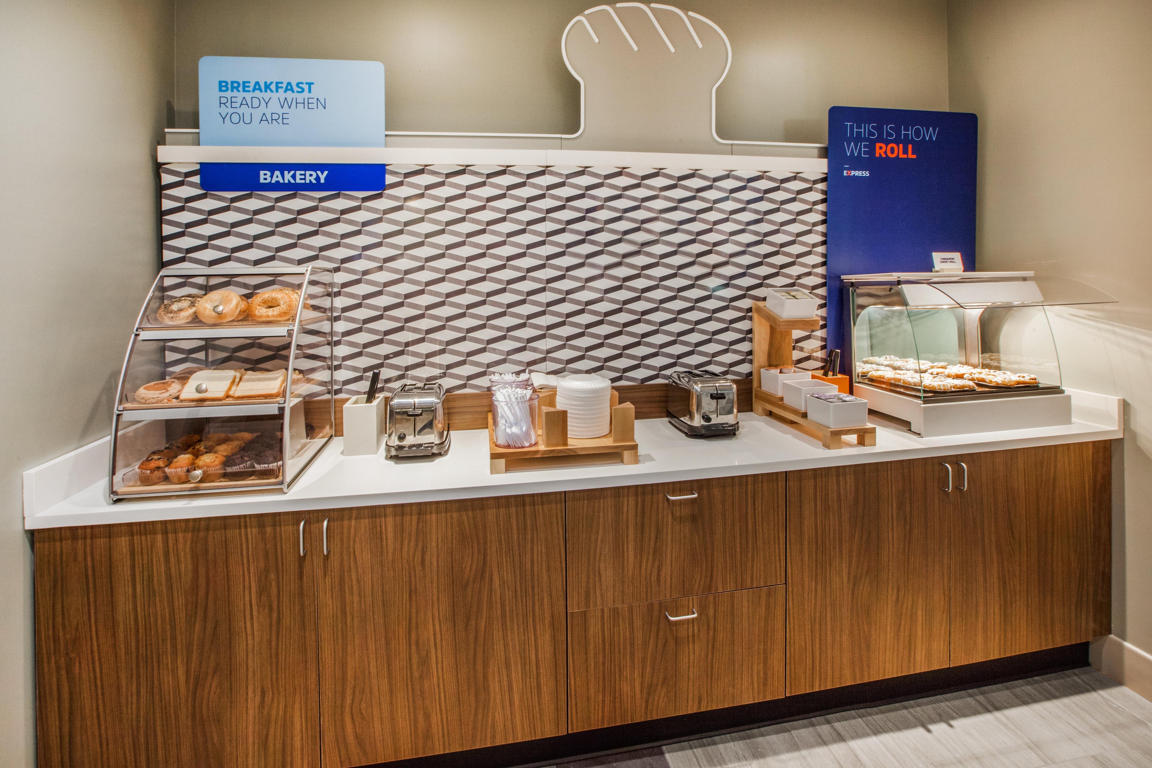Holiday Inn Express & Suites Oklahoma City Downtown - Bricktown By Ihg Εξωτερικό φωτογραφία