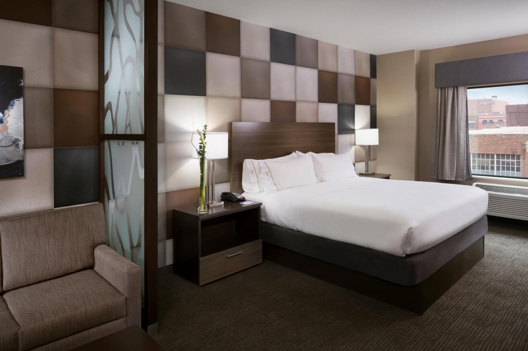 Holiday Inn Express & Suites Oklahoma City Downtown - Bricktown By Ihg Εξωτερικό φωτογραφία