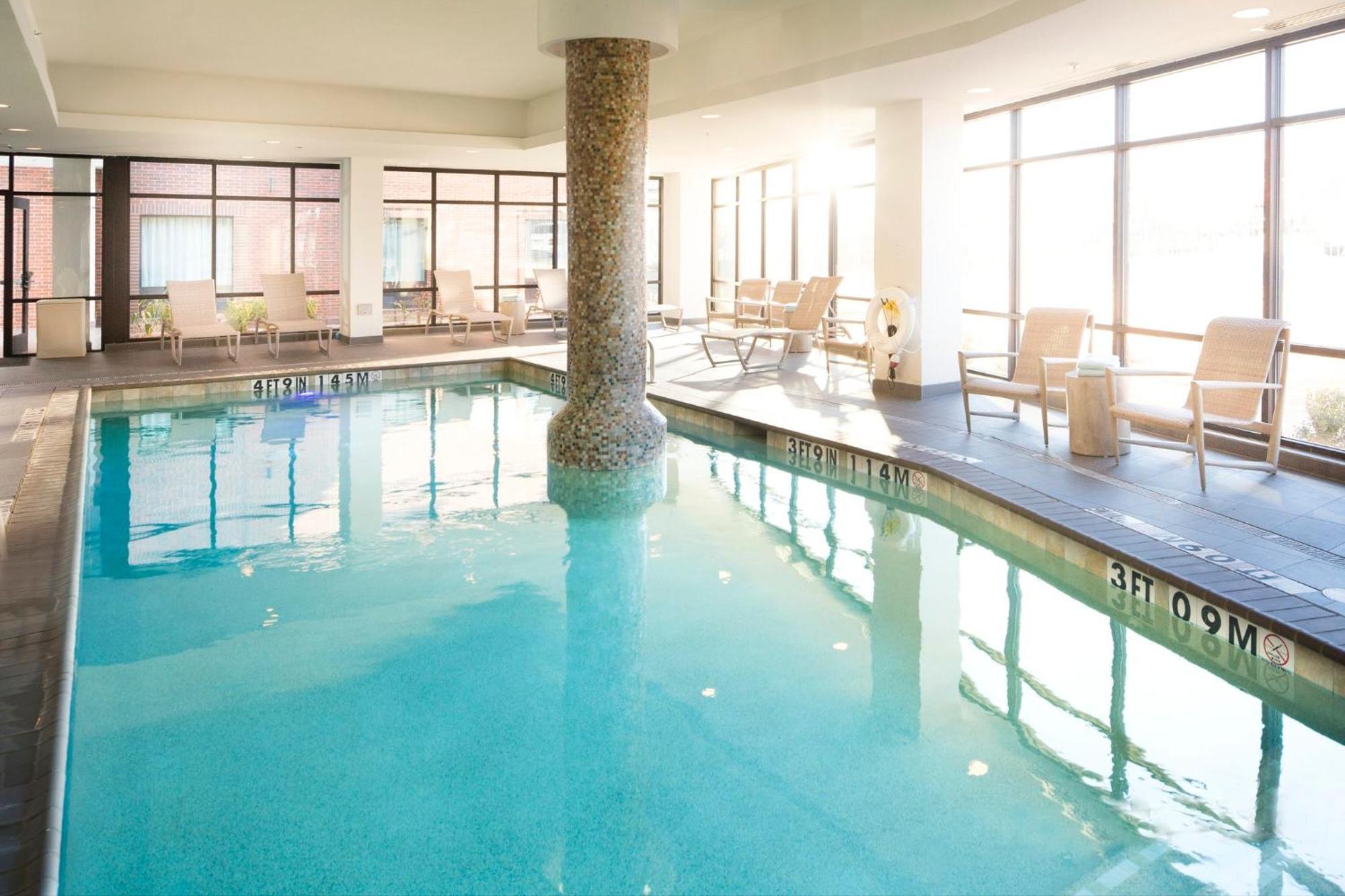 Holiday Inn Express & Suites Oklahoma City Downtown - Bricktown By Ihg Εξωτερικό φωτογραφία